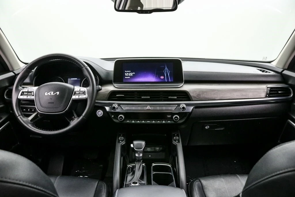2022 Kia Telluride - Image 15 of 21