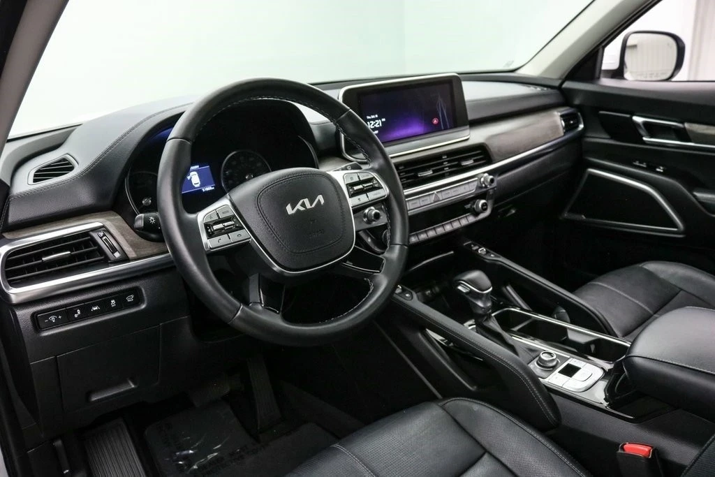 2022 Kia Telluride - Image 13 of 21