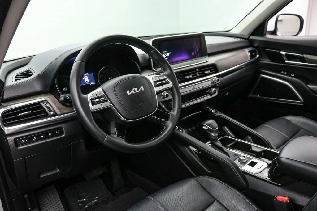 2022 Kia Telluride - Image 13 of 21