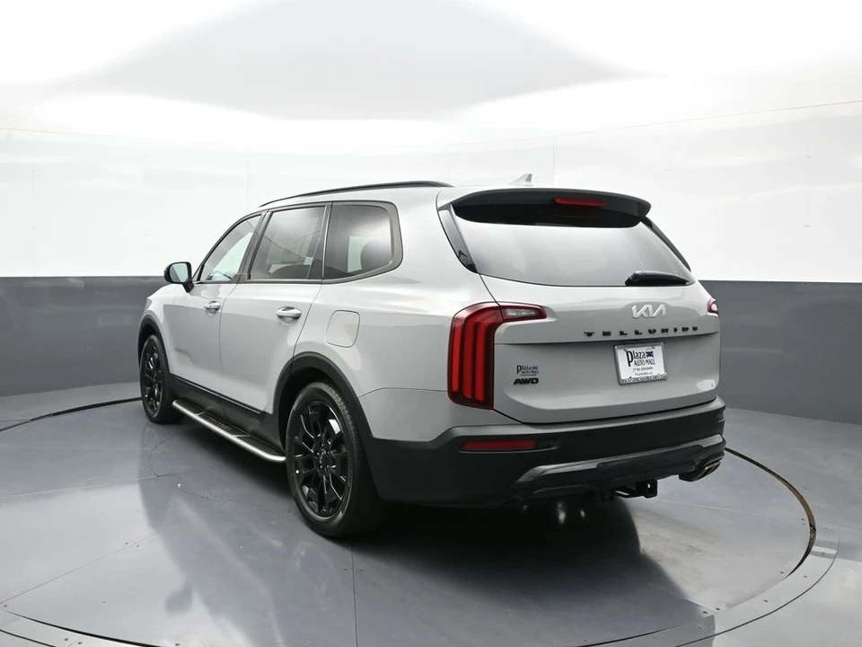 2022 Kia Telluride - Image 8 of 21