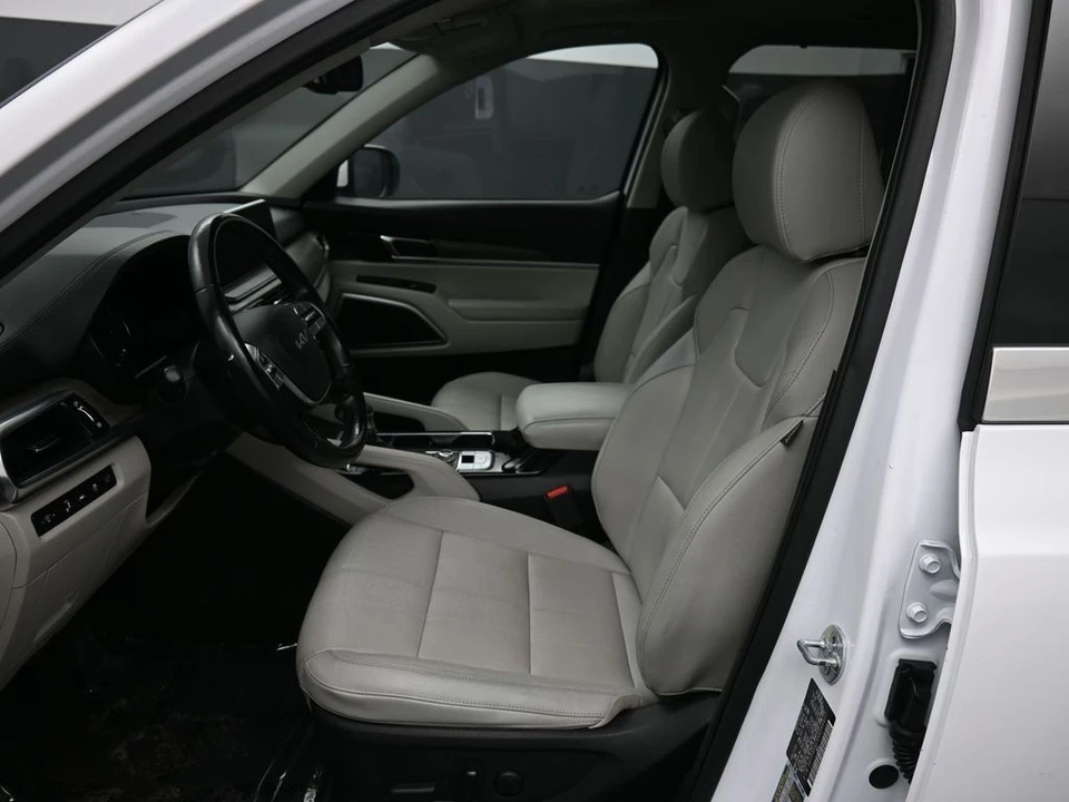 2022 Kia Telluride - Image 19 of 21