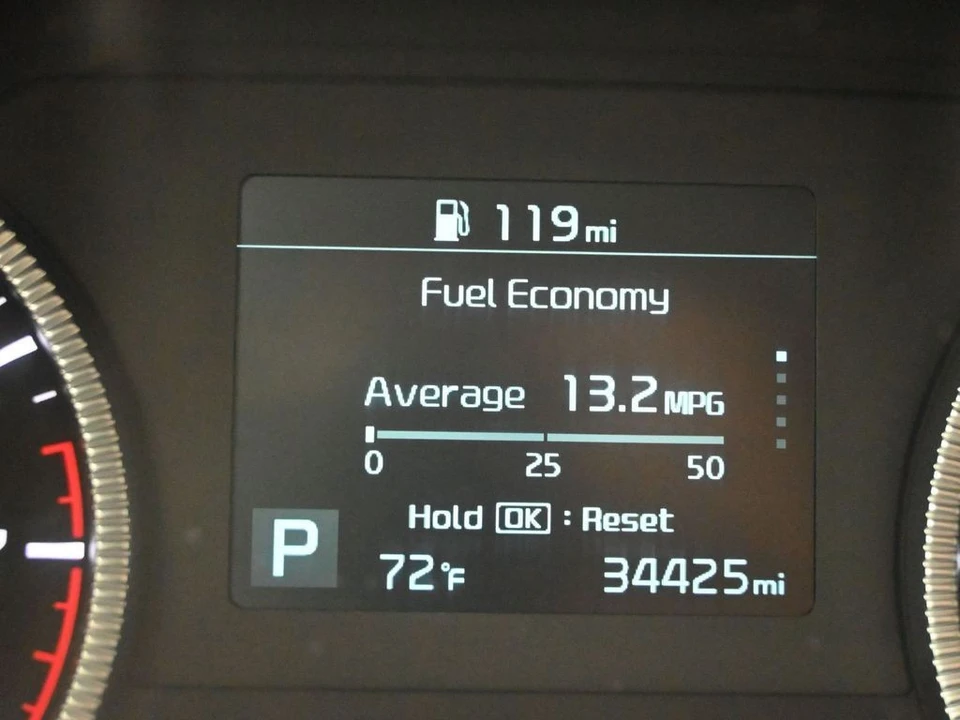 2022 Kia Telluride - Image 16 of 21