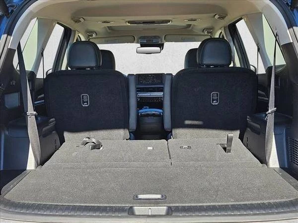 2022 Kia Telluride - Image 16 of 21