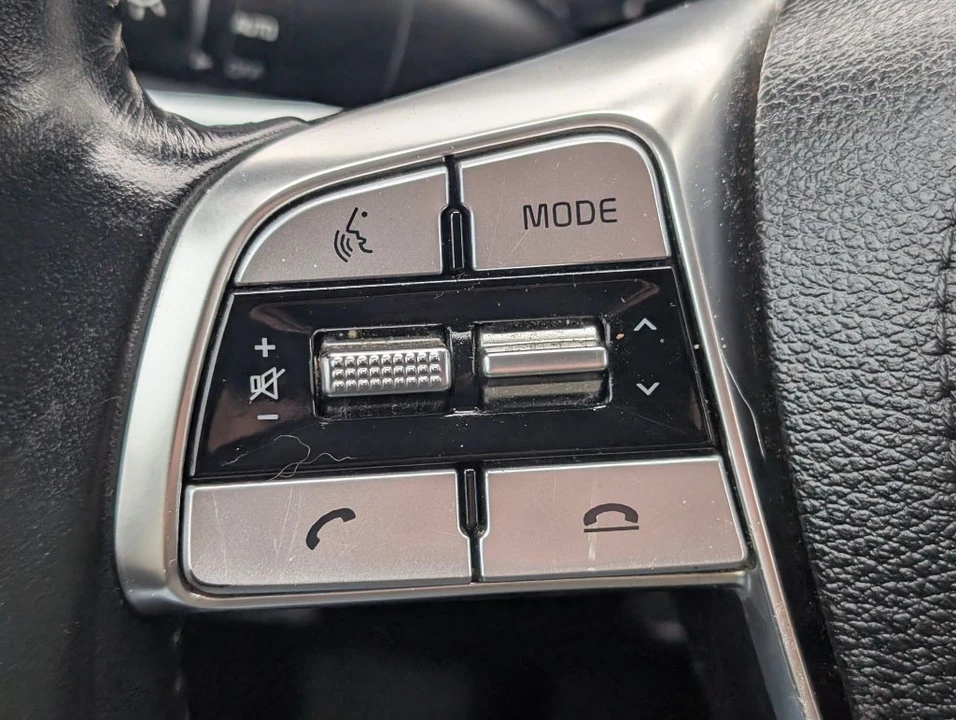 2022 Kia Telluride - Image 12 of 21