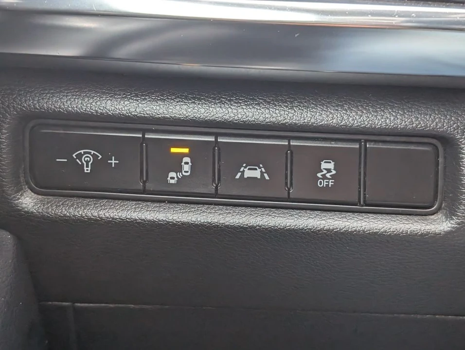 2022 Kia Telluride - Image 11 of 21