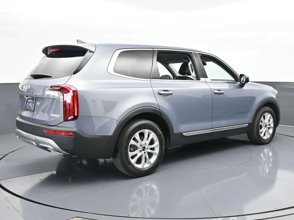 2022 Kia Telluride - Image 6 of 12