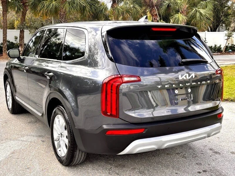 2022 Kia Telluride - Image 10 of 21