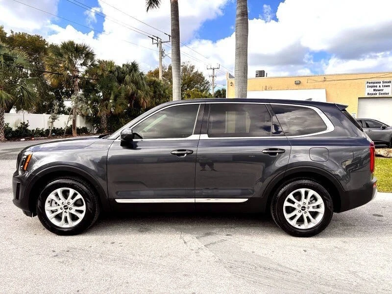 2022 Kia Telluride - Image 6 of 21