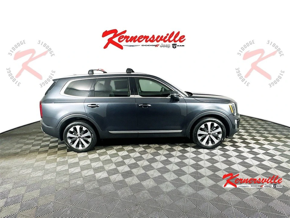 2022 Kia Telluride - Image 8 of 21