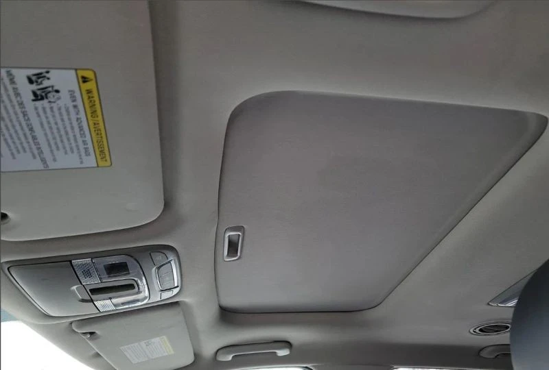 2022 Kia Telluride - Image 3 of 9