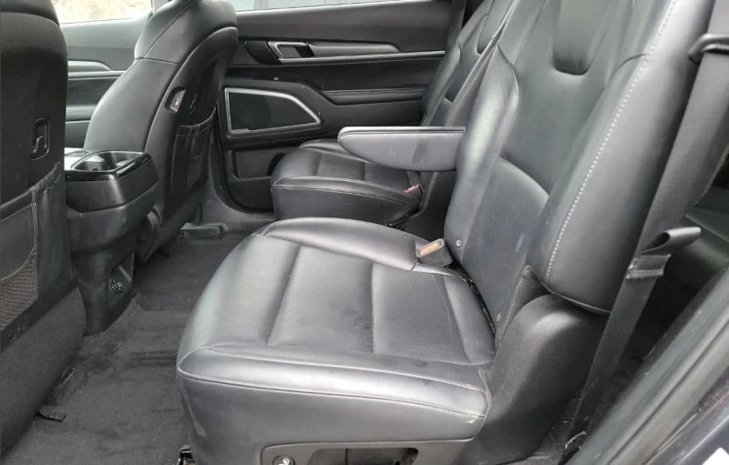 2022 Kia Telluride - Image 8 of 9