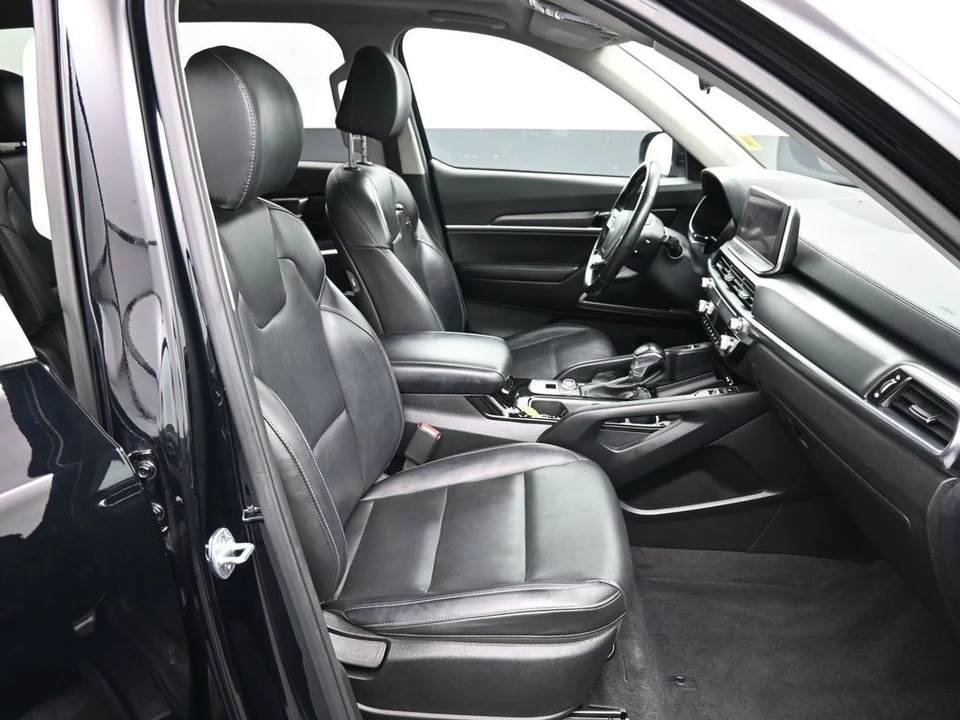 2022 Kia Telluride - Image 26 of 31