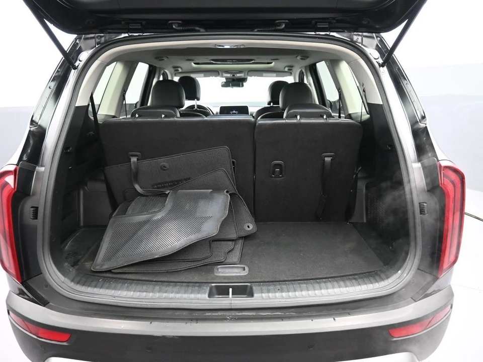 2022 Kia Telluride - Image 23 of 31