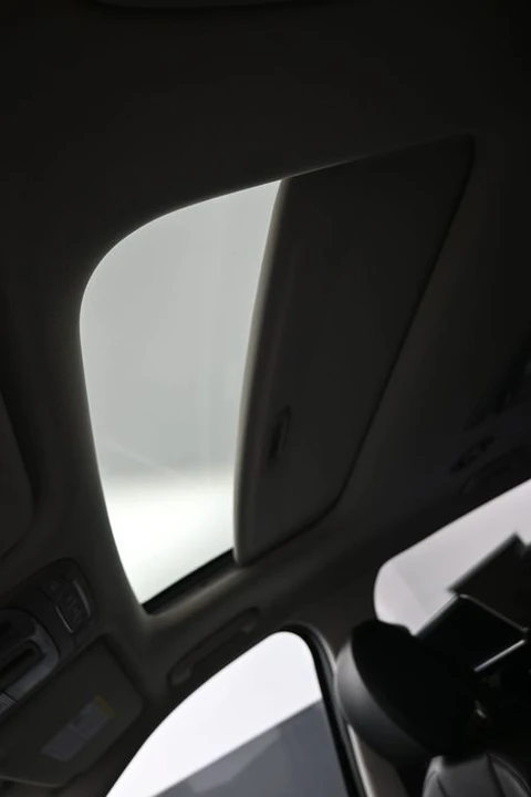 2022 Kia Telluride - Image 18 of 21