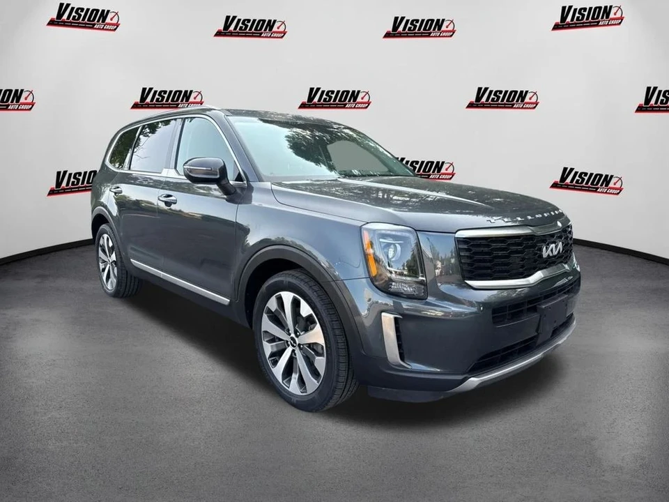 2022 Kia Telluride - Image 3 of 12