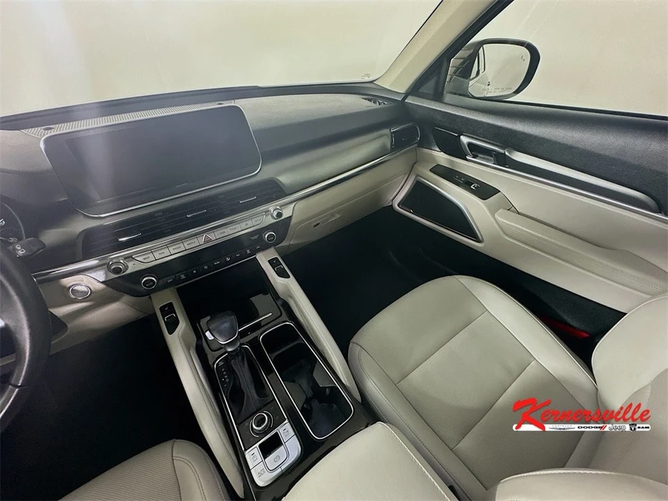 2022 Kia Telluride - Image 11 of 21