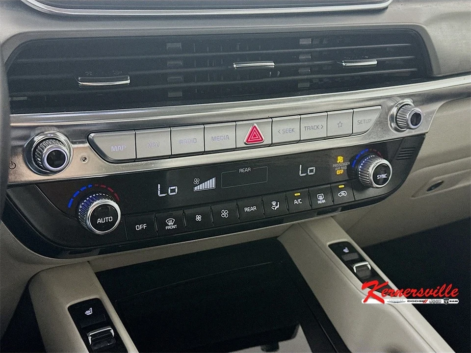 2022 Kia Telluride - Image 18 of 21