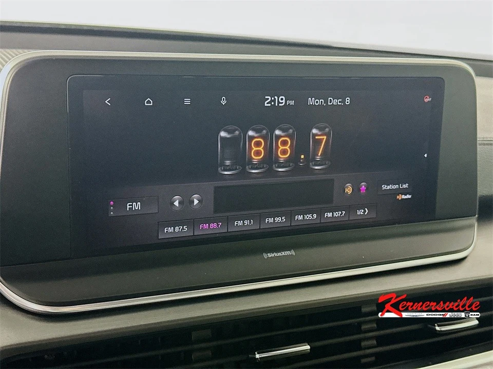 2022 Kia Telluride - Image 17 of 21