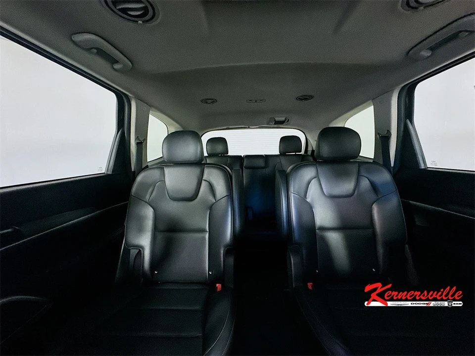 2022 Kia Telluride - Image 13 of 21