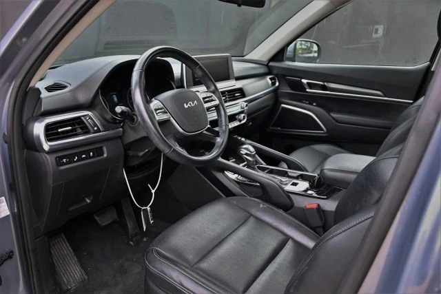 2022 Kia Telluride - Image 18 of 21