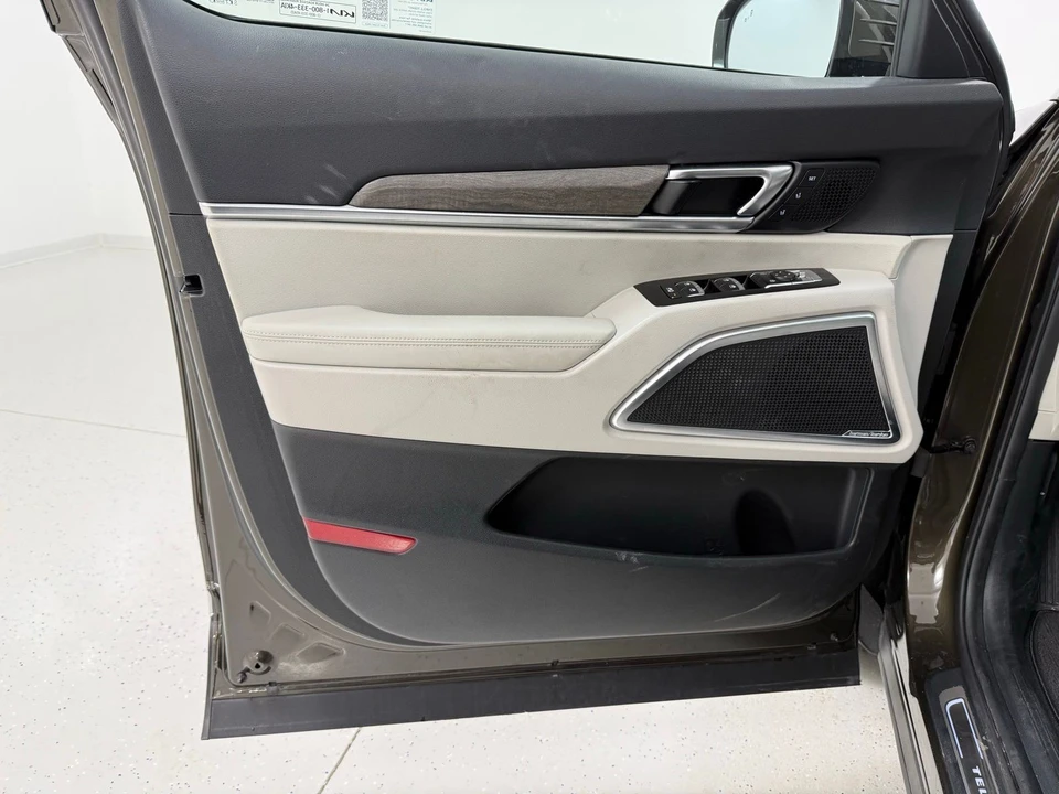 2022 Kia Telluride - Image 10 of 21