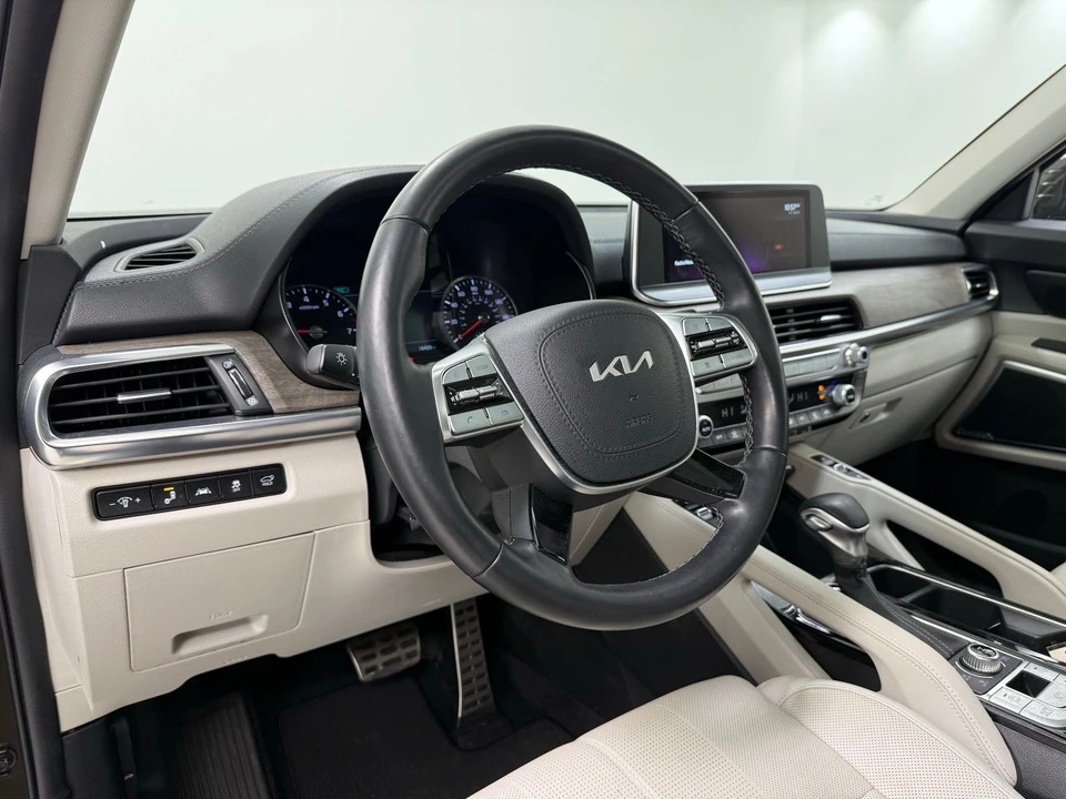 2022 Kia Telluride - Image 12 of 21