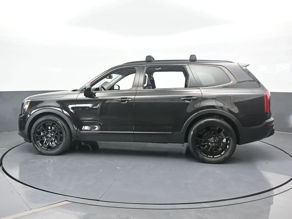 2022 Kia Telluride - Image 3 of 12