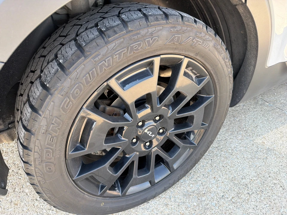 2022 Kia Telluride - Image 3 of 21