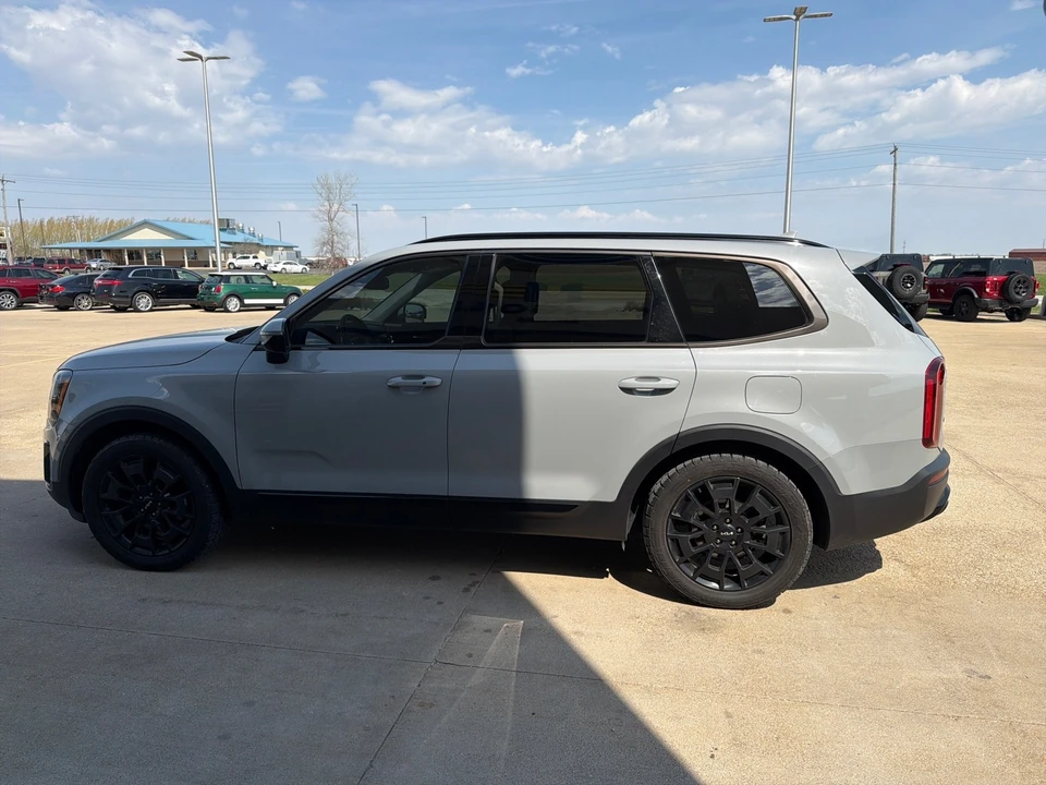 2022 Kia Telluride - Image 9 of 21