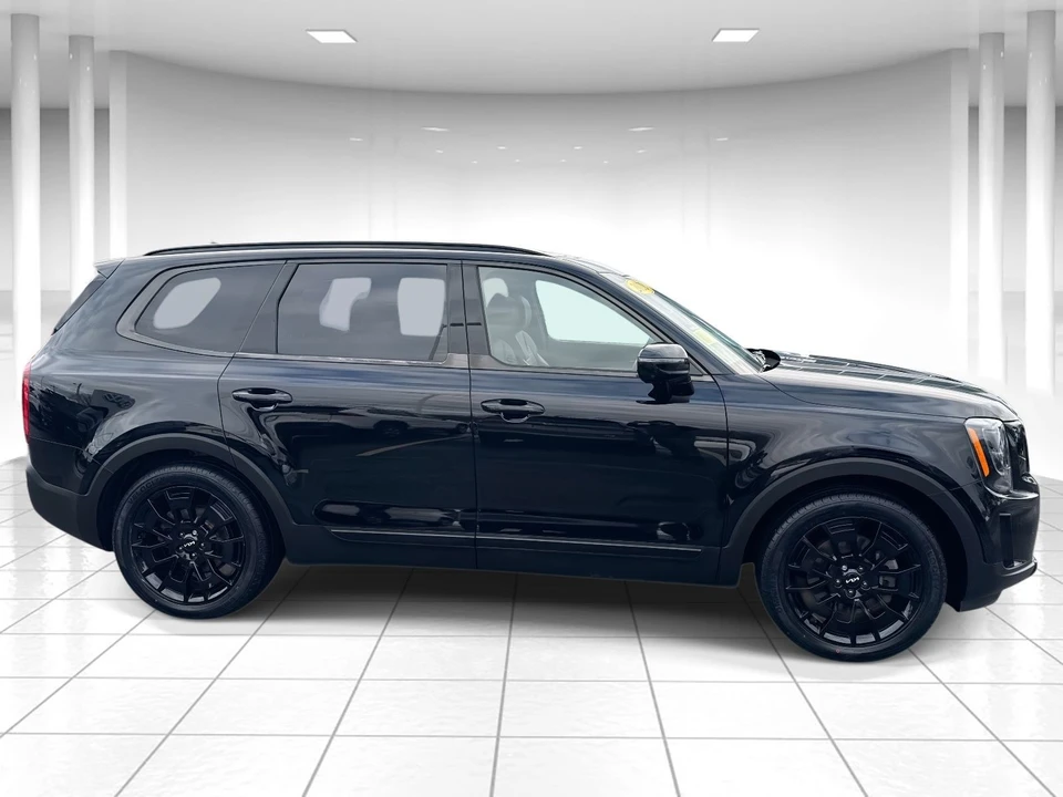2022 Kia Telluride - Image 2 of 21