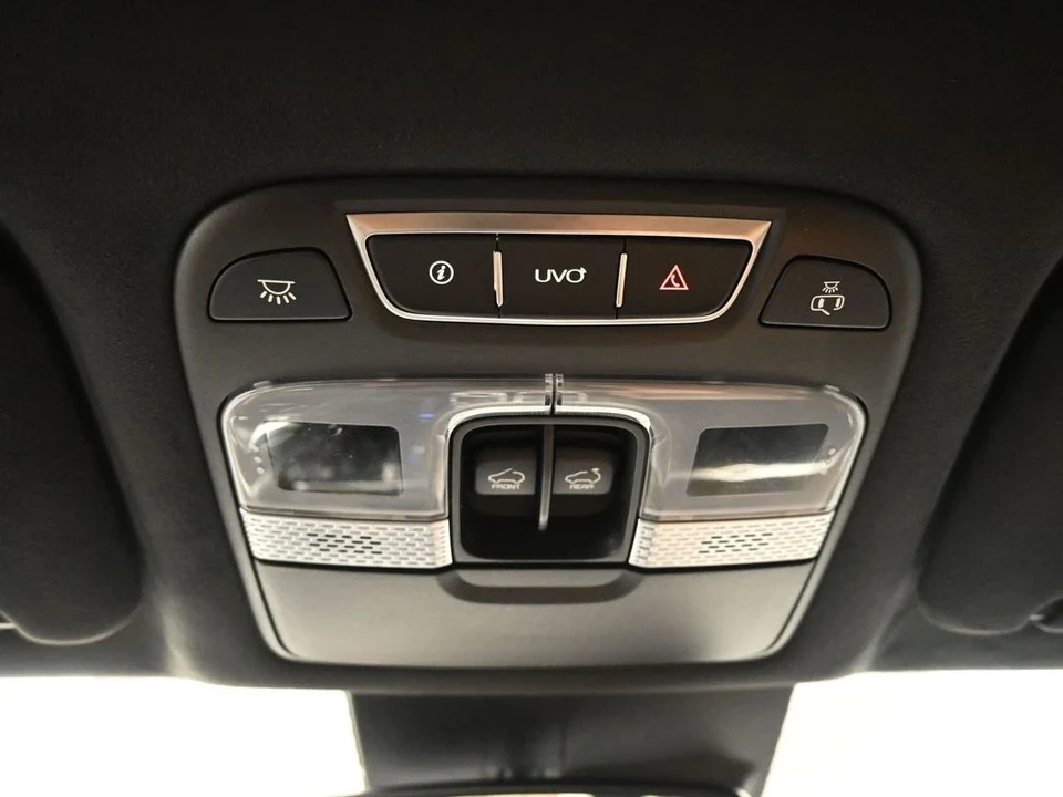 2022 Kia Telluride - Image 17 of 21