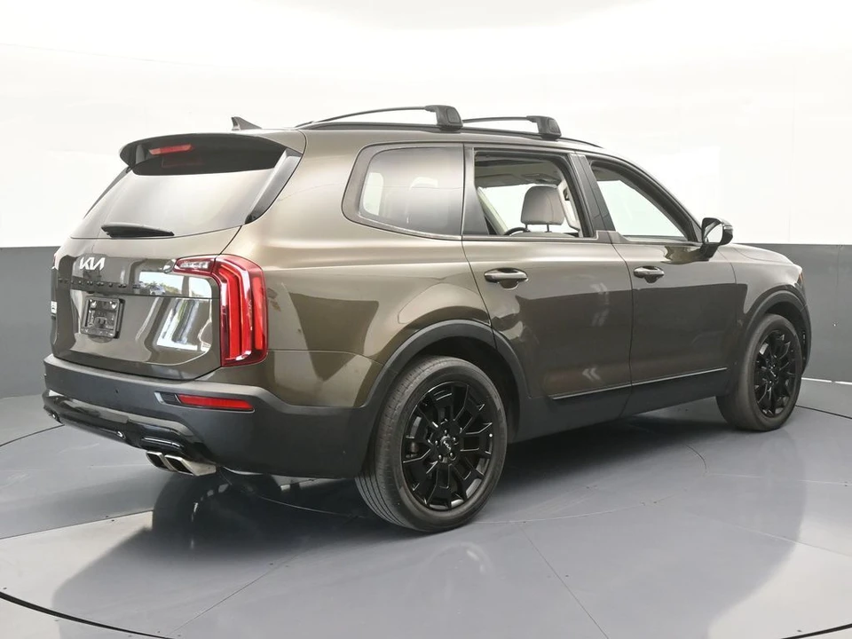 2022 Kia Telluride - Image 6 of 12