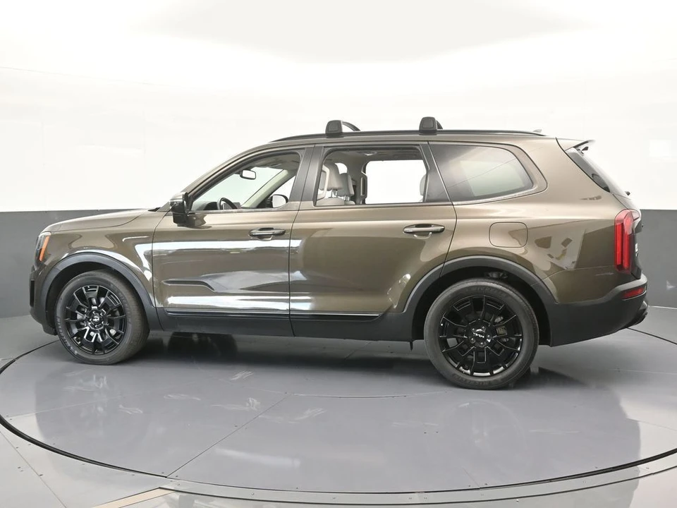 2022 Kia Telluride - Image 3 of 12