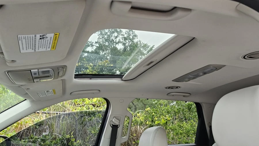 2022 Kia Telluride - Image 19 of 31
