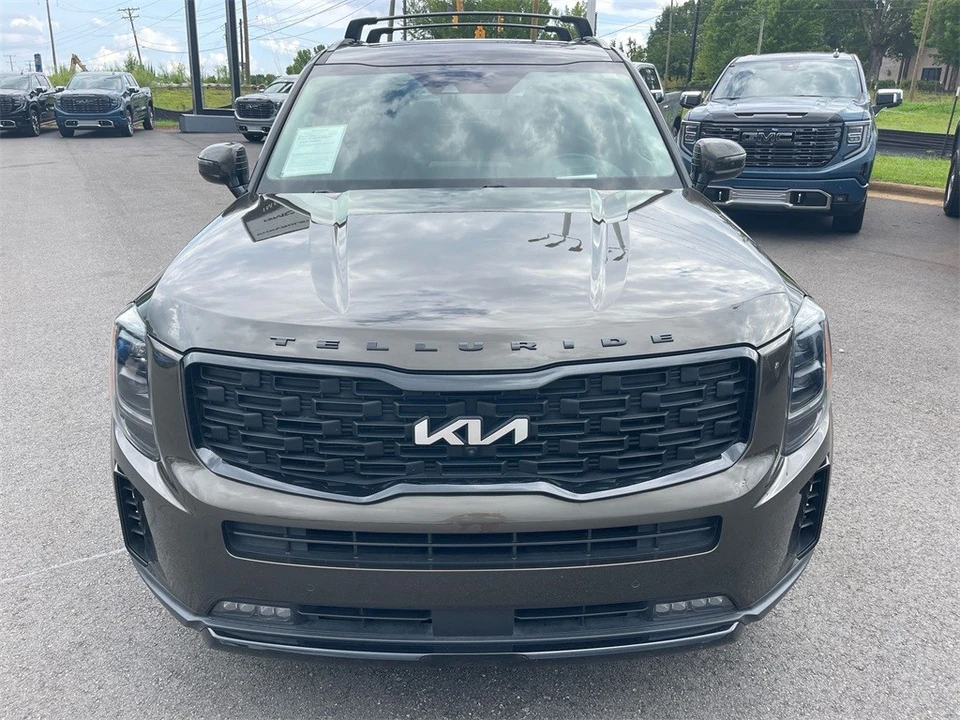 2022 Kia Telluride - Image 8 of 12