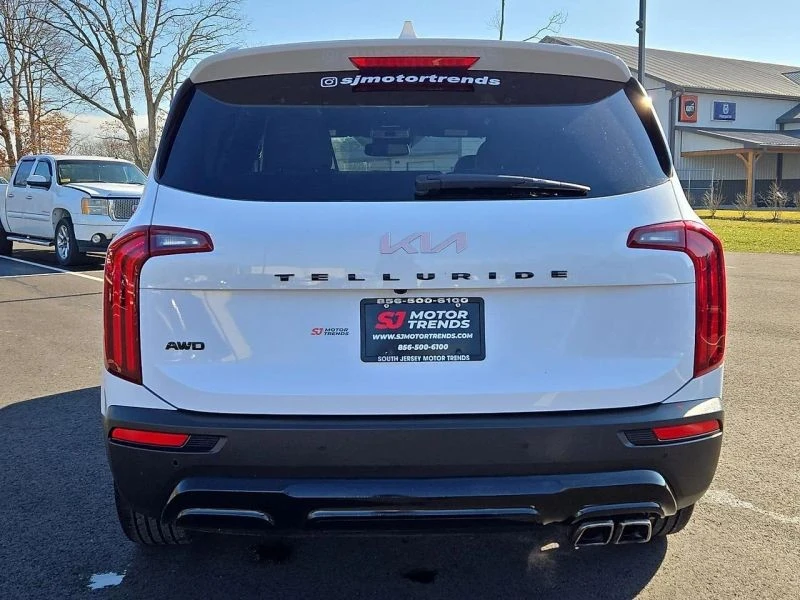 2022 Kia Telluride - Image 5 of 12