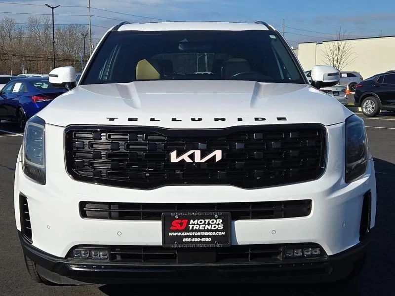 2022 Kia Telluride - Image 2 of 12
