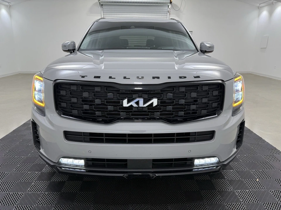 2022 Kia Telluride - Image 2 of 12