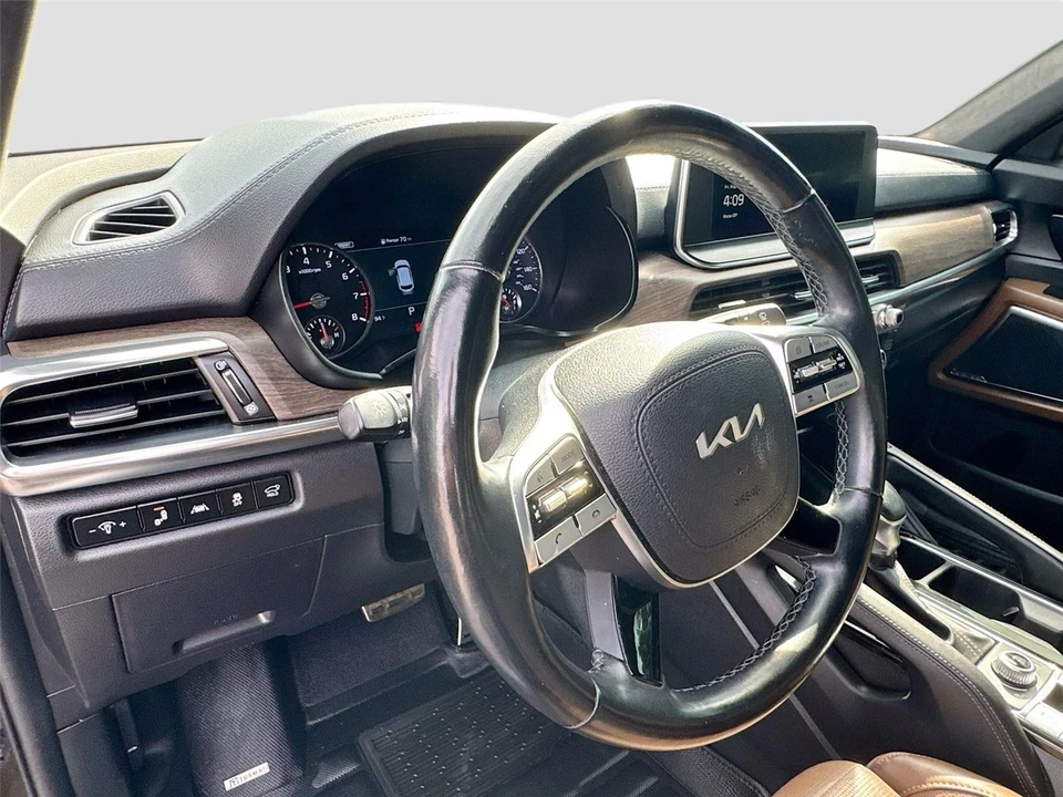 2022 Kia Telluride - Image 9 of 21