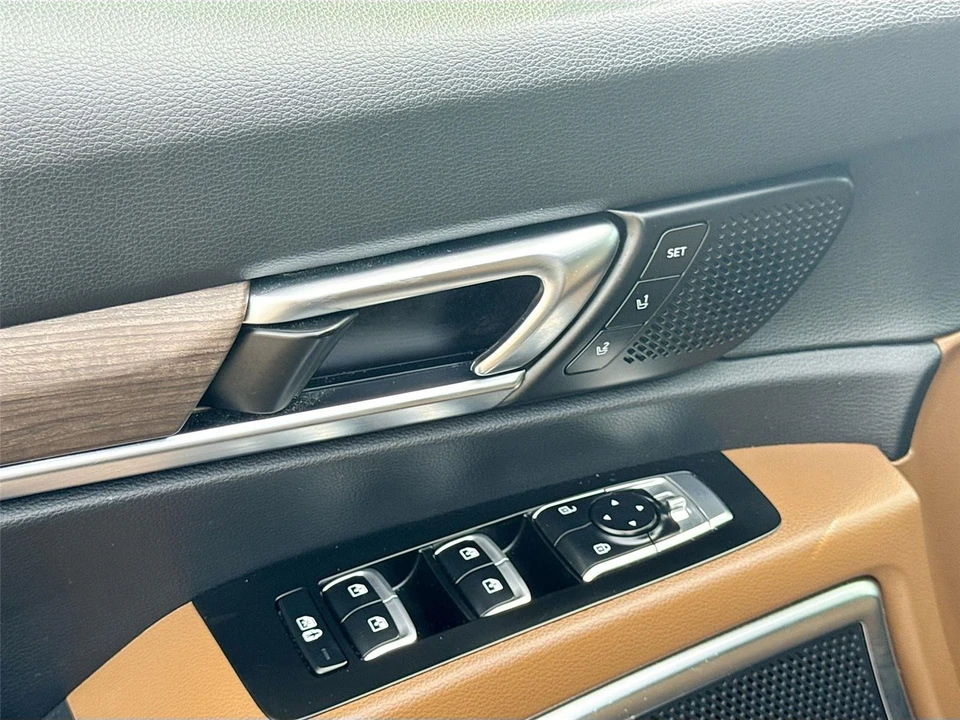 2022 Kia Telluride - Image 17 of 21