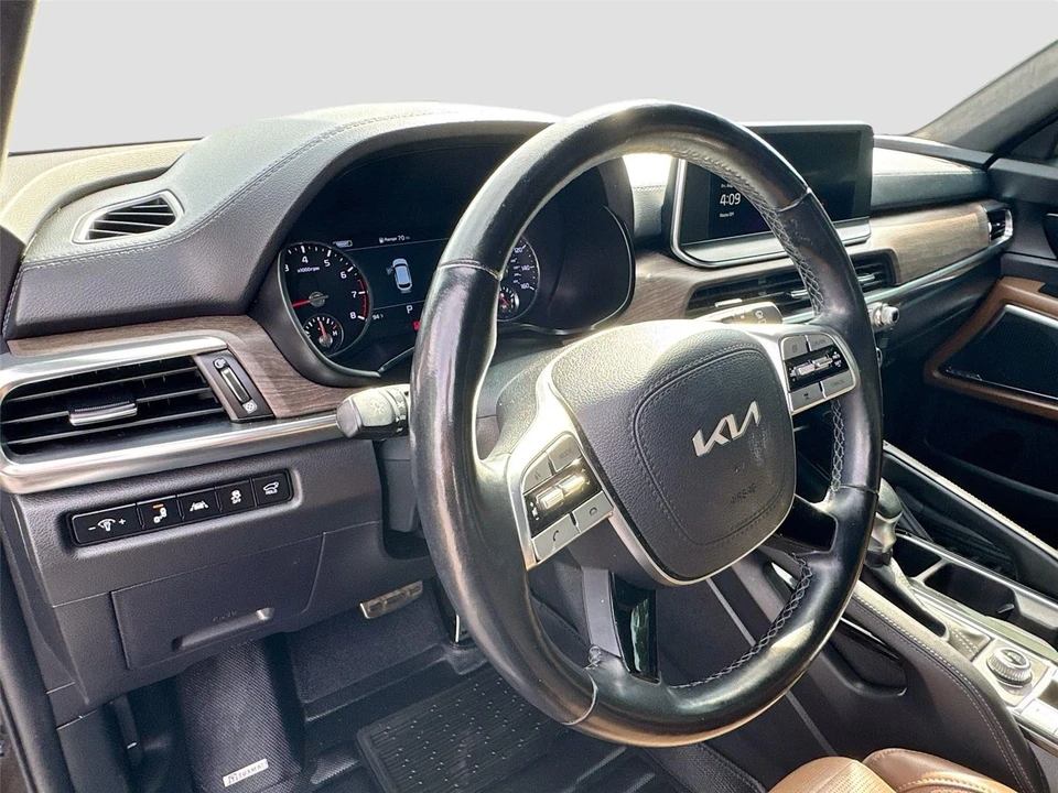 2022 Kia Telluride - Image 9 of 21