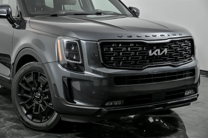 2022 Kia Telluride - Image 2 of 21