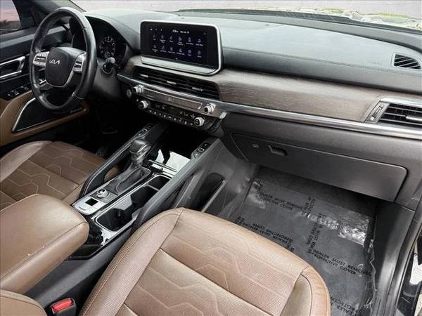 2022 Kia Telluride - Image 13 of 21