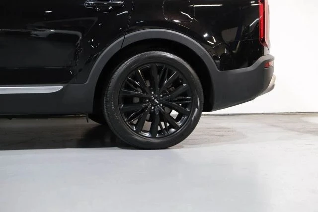 2022 Kia Telluride - Image 16 of 21