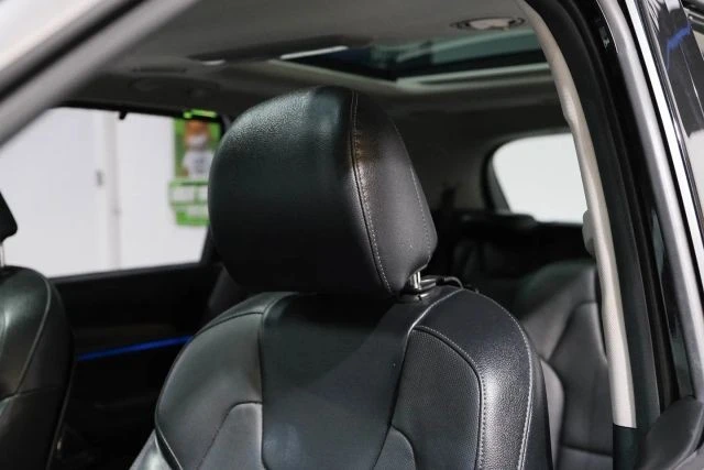 2022 Kia Telluride - Image 9 of 21