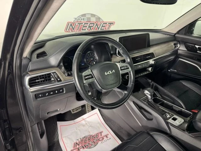 2022 Kia Telluride - Image 10 of 21