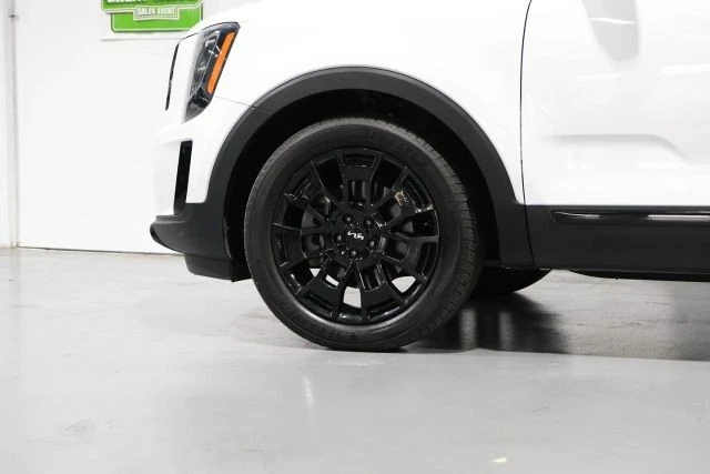 2022 Kia Telluride - Image 12 of 21