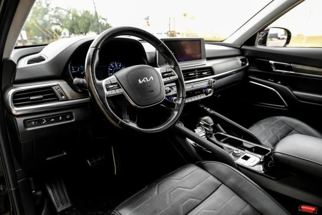 2022 Kia Telluride - Image 3 of 21