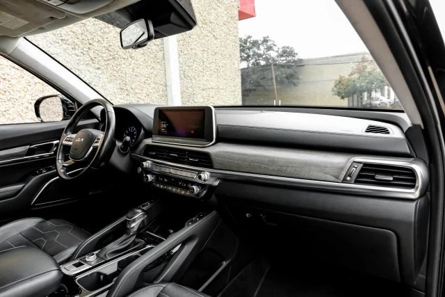 2022 Kia Telluride - Image 13 of 21