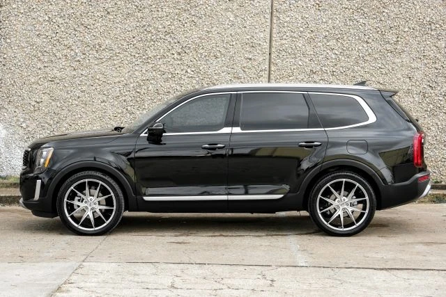 2022 Kia Telluride - Image 12 of 21